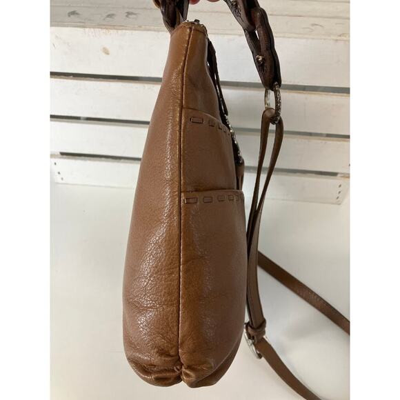 BRIGHTON 197105 SMALL BROWN PEBBLED LEATHER CROSSBODY BAG - Picture 6 of 15